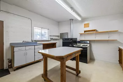 1633 Division Street, Klamath Falls, OR 97601 - Photo 36