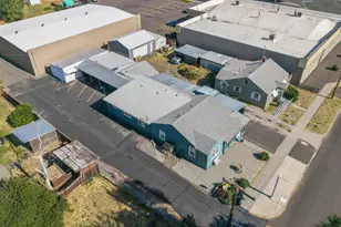 1633 Division St, Klamath Falls, OR 97601 - Photo 6