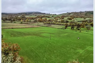 1104 Rio Nes Lane, Roseburg, OR 97470 - Photo 12