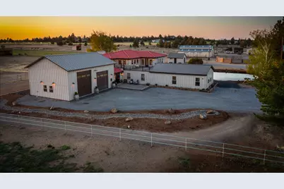 24166 Dodds Road, Bend, OR 97701 - Photo 44