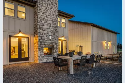 24166 Dodds Road, Bend, OR 97701 - Photo 36