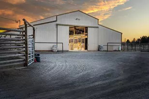 24166 Dodds Rd, Bend, OR 97701 - Photo 46