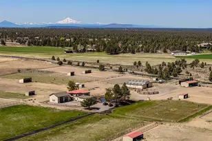 24166 Dodds Rd, Bend, OR 97701 - Photo 74