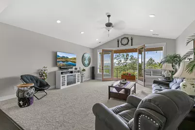 218 Cambridge Terrace, Eagle Point, OR 97524 - Photo 12