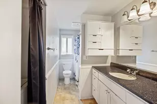 1129 SW Ballinger Dr, Grants Pass, OR 97526 - Photo 12