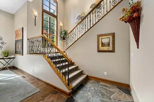 1126 NW Morgan Ln, Grants Pass, OR 97526 - Photo 6