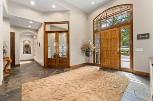 1126 NW Morgan Ln, Grants Pass, OR 97526 - Photo 4