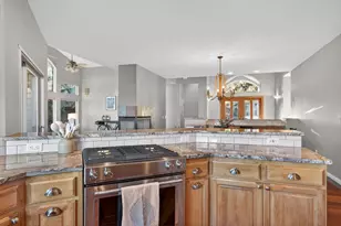 2932 NW Fairway Heights Dr, Bend, OR 97703 - Photo 20