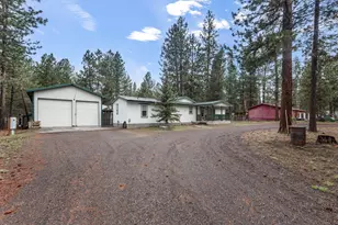 53349 Woodstock Dr, La Pine, OR 97739 - Photo 2