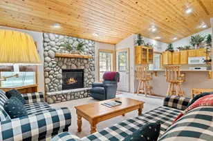 57584 Whistler Ln, Sunriver, OR 97707 - Photo 2