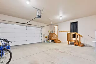 57584 Whistler Ln, Sunriver, OR 97707 - Photo 10