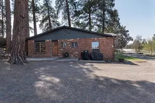 21060 Knott Rd, Bend, OR 97702 - Photo 44
