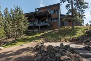 21060 Knott Rd, Bend, OR 97702 - Photo 54