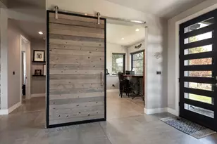 21060 Knott Rd, Bend, OR 97702 - Photo 6