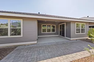 2771 NW 23rd Loop, Redmond, OR 97756 - Photo 8
