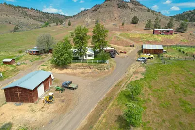 40300 Kahler Basin Road, Spray, OR 97874 - Photo 24