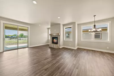 2528 NW Redwood Circle #14, Redmond, OR 97756 - Photo 8