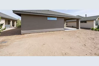 2366 NW Redwood Avenue #11, Redmond, OR 97756 - Photo 6
