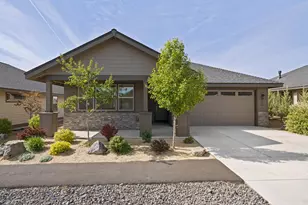 2366 NW Redwood Ave, Redmond, OR 97756 - Photo 1