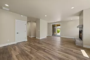 2628 NW Redwood Cir, Redmond, OR 97756 - Photo 14