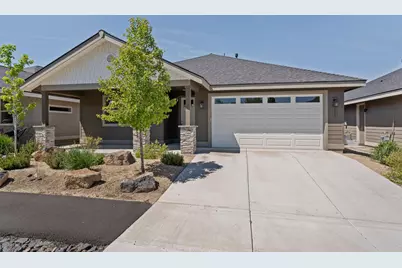 2695 NW 23rd #60, Redmond, OR 97756 - Photo 2