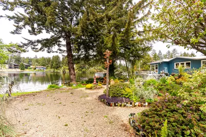 70214 Lakewood Road, North Bend, OR 97459 - Photo 42