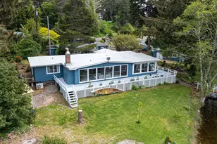 70214 Lakewood Rd, North Bend, OR 97459 - Photo 8