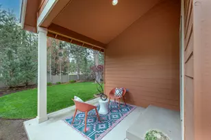 19501 Pond Meadow Ave, Bend, OR 97702 - Photo 28