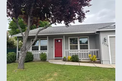 2225 New Haven Drive, Central Point, OR 97502 - Photo 2