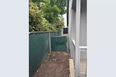 2225 New Haven Drive, Central Point, OR 97502 - Photo 12