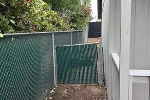 2225 New Haven Dr, Central Point, OR 97502 - Photo 12