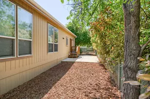 225 Wilson Rd, Central Point, OR 97502 - Photo 28