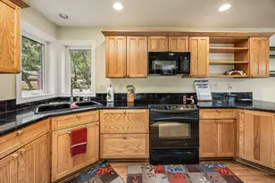 4291 Pioneer Rd, Medford, OR 97501 - Photo 14