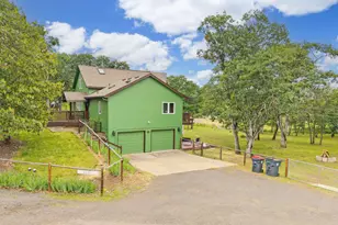 4291 Pioneer Rd, Medford, OR 97501 - Photo 44