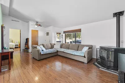 605 SE Kinkade Road, Madras, OR 97741 - Photo 8