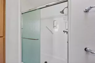 754 Fernwood Dr, Medford, OR 97504 - Photo 20