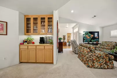 754 Fernwood Drive, Medford, OR 97504 - Photo 14