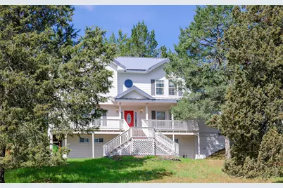 6620 Scottsbluff Road, Klamath Falls, OR 97601 - Photo 1