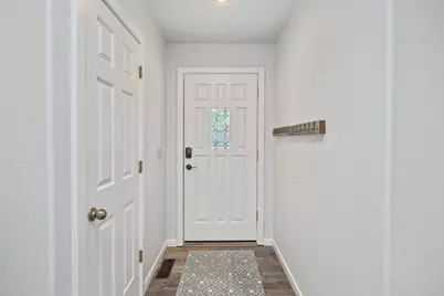 900 Shadow Hills Drive, Grants Pass, OR 97526 - Photo 14