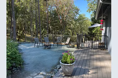 900 Shadow Hills Drive, Grants Pass, OR 97526 - Photo 4