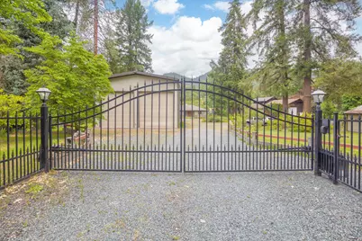 3840 Almar Road, Grants Pass, OR 97527 - Photo 32