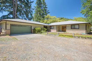 3840 Almar Rd, Grants Pass, OR 97527 - Photo 2