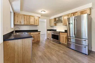 19815 Nugget Ave, Bend, OR 97702 - Photo 10