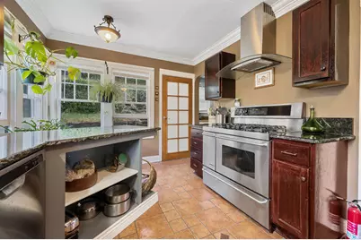 1027 Lakeshore Drive, Klamath Falls, OR 97601 - Photo 10