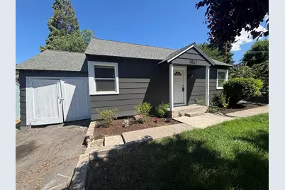 1817 Birch Street, Klamath Falls, OR 97601 - Photo 2