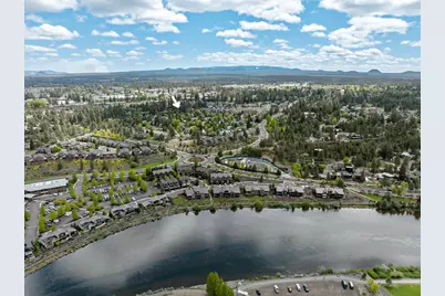 1242 SW Silver Lake Boulevard, Bend, OR 97702 - Photo 4