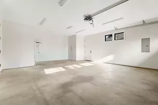 18211 Basalt Ln, Bend, OR 97707 - Photo 58