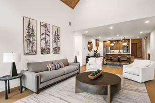 18211 Basalt Ln, Bend, OR 97707 - Photo 16