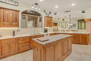 8050 NW Grubstake Way, Redmond, OR 97756 - Photo 18