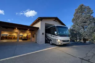 8050 NW Grubstake Way, Redmond, OR 97756 - Photo 42